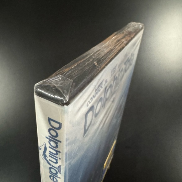 NEW: Dolphin Tale - DVD - Picture 3 of 3
